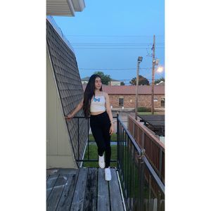 Meet your Posher, Alexandra